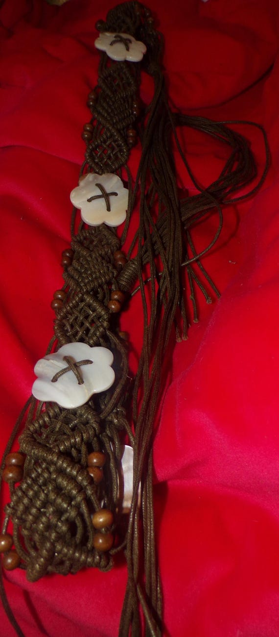 Vintage Macrame and Shell Belt - Etsy display picture 2