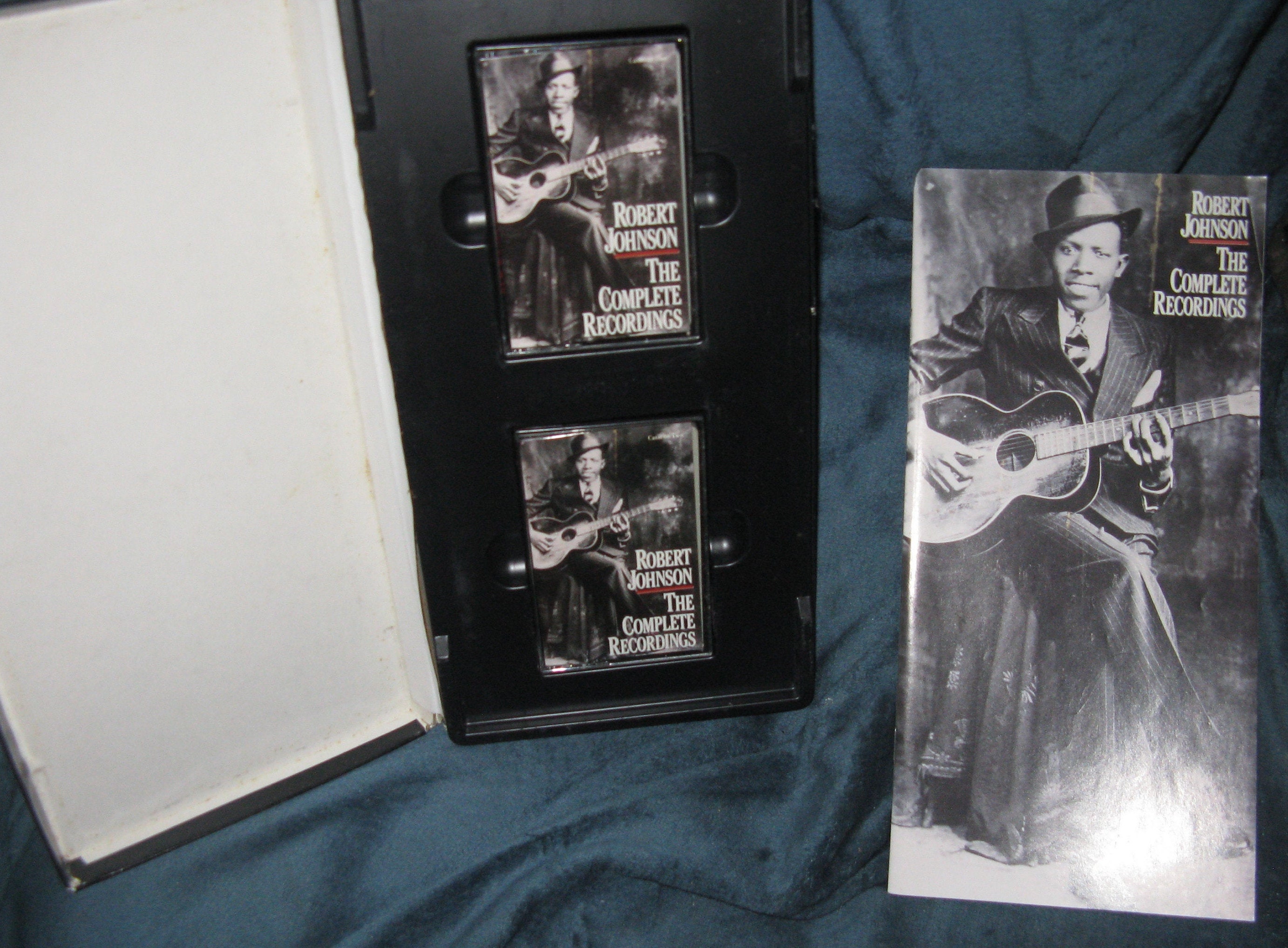 Robert Johnson Complete Recordings Cassettes and Book - Etsy India