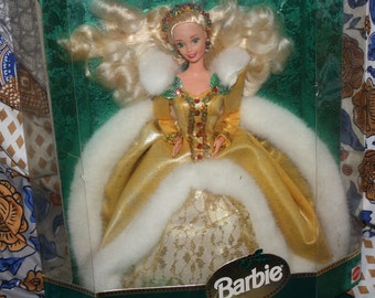 vintage 1994 Happy Holidays Barbie with original box