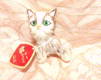Vintage Golden Leaf Shanghai China Fur green  Eyed Cat small Figurine with tag
