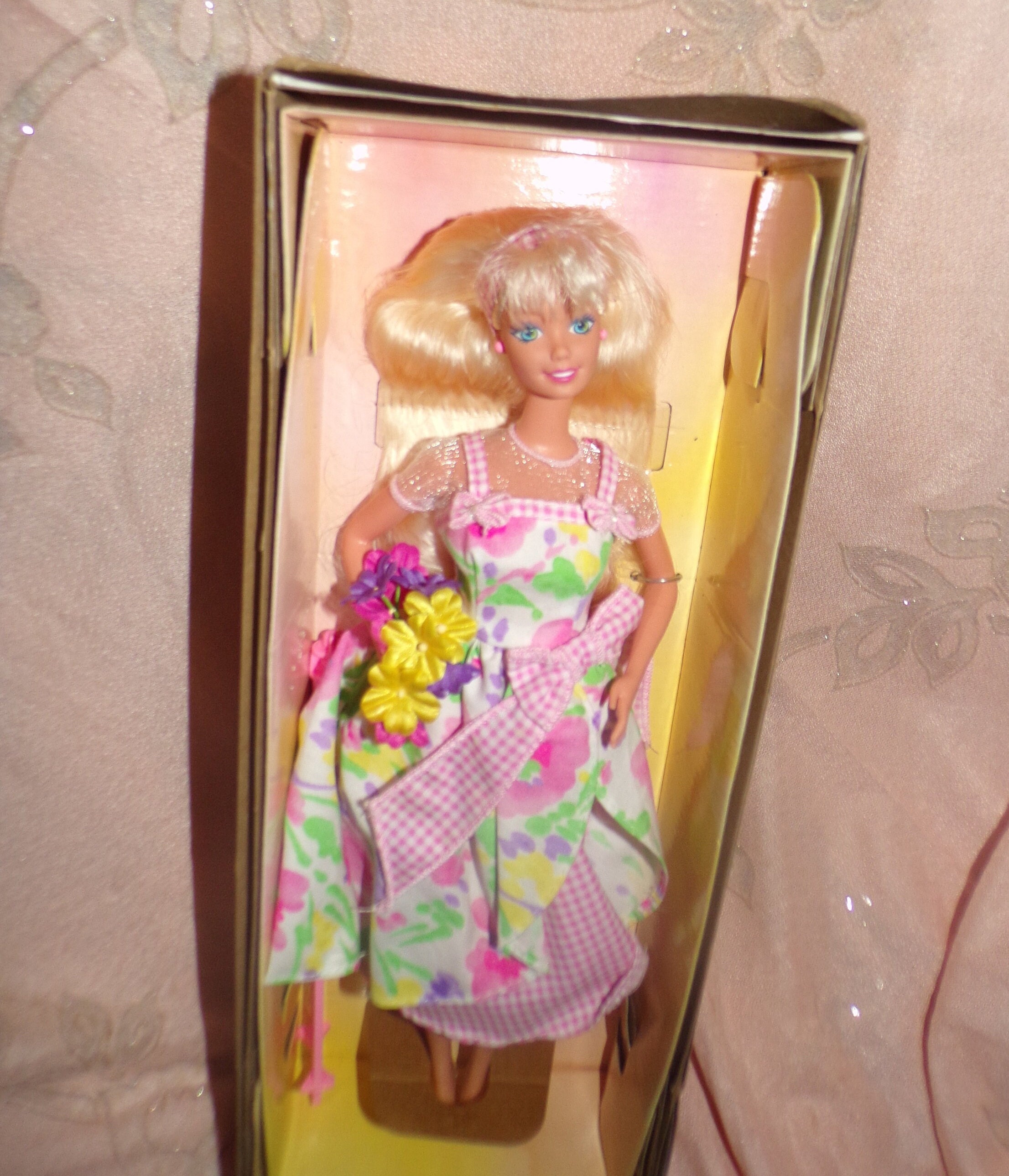 vintage 1996 Spring Petals Barbie  in original box  brand new