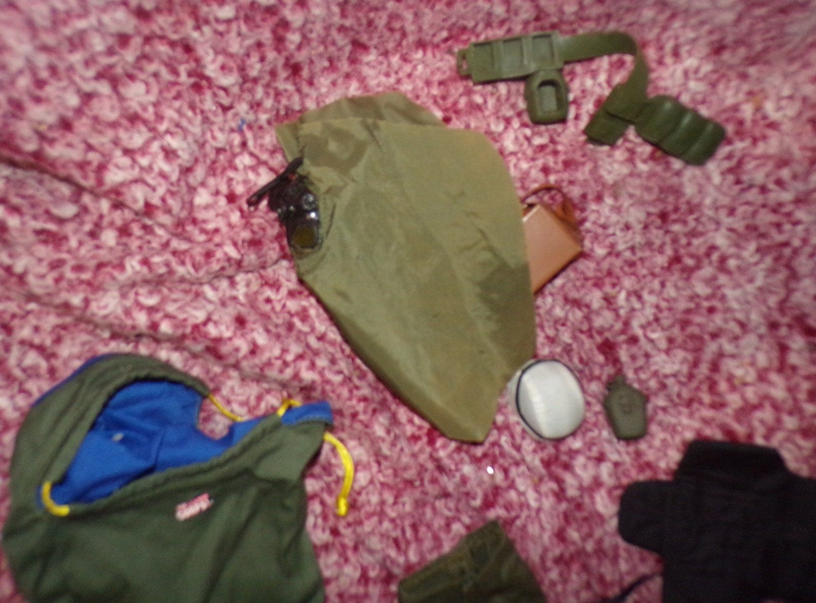 Vintage Large Gi Joe Size Action Figure Accessories Lot Gun Belt ...