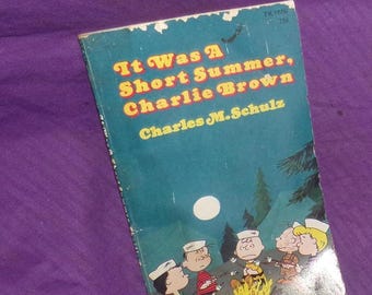 Libro de bolsillo clásico "It Was a Short Summer Charlie Brown" de Charles M. Schulz