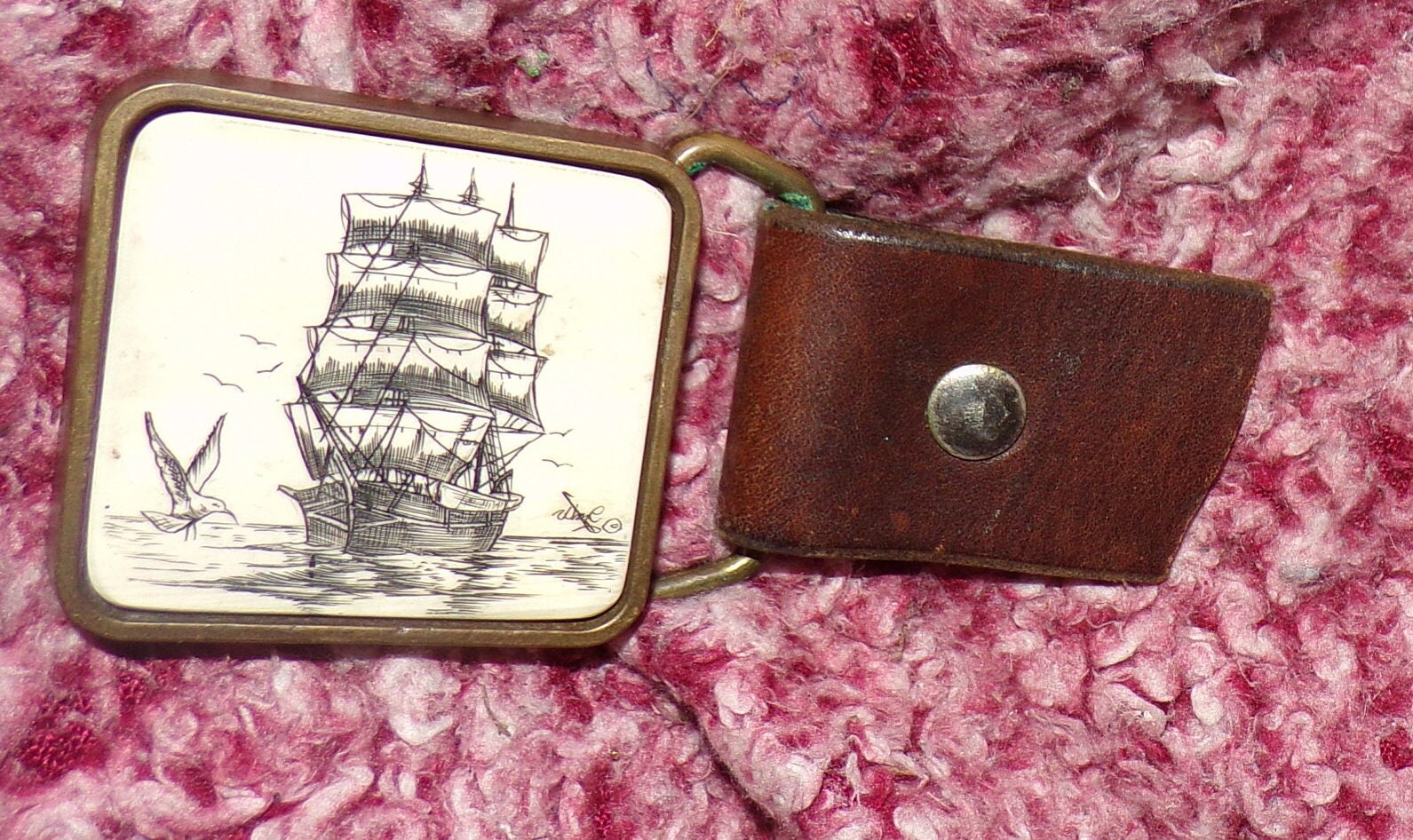 Scrimshaw belt buckle cheap