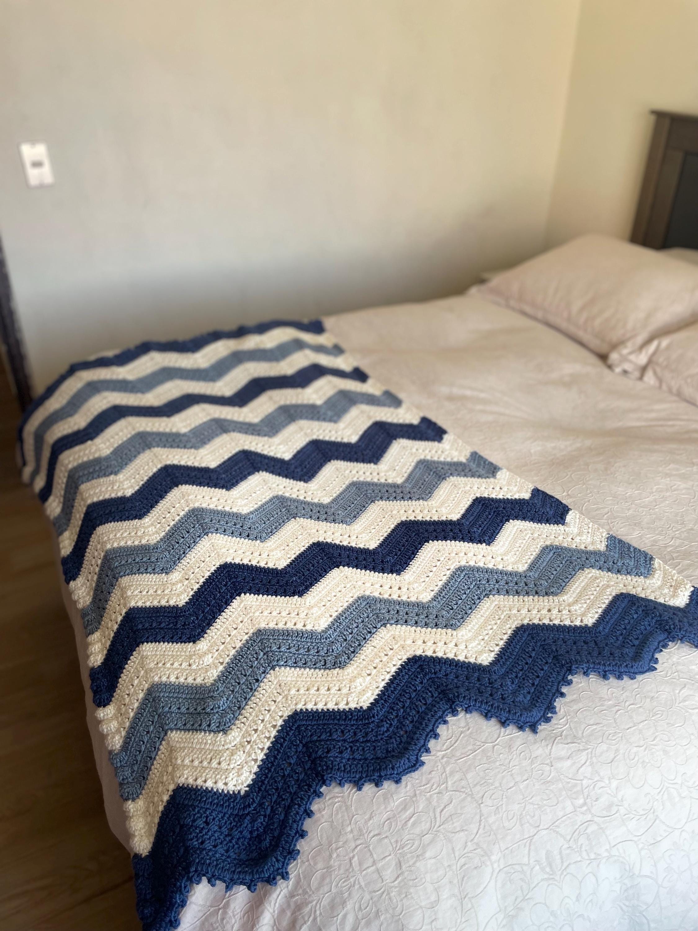 crochet bedspread modern geometric chevron pattern navy cream