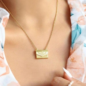 24 Karat Daisy Umschlag Medaillon Halskette Rote Herzen Gold Flache Gliederkette Choker CZ Hand Anhänger Muschel Tschechische Perlen KubikZirkonia Tropfen