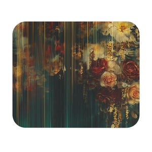 Puede incluir: Impresión de arte abstracto con un fondo verde oscuro, líneas doradas verticales y un grupo de flores rojas, blancas y amarillas.