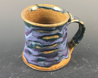 Iris Concave Mug