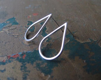 Handmade sterling silver tear-drop earrings. Handcrafted tear- drop studs. Metalsmith slick jewelry by Margolladesign.