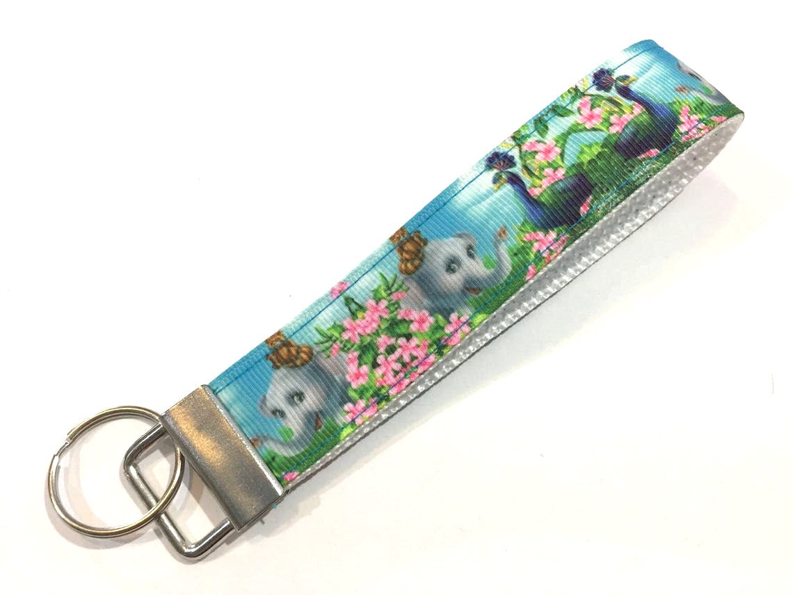 Details about   Pretty Elephants and Peacocks Removeable Keychain Lanyard 