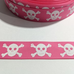Pink Skull Grosgrain Ribbon: 7/8&quot; Sew-On Trim, 3 Yards