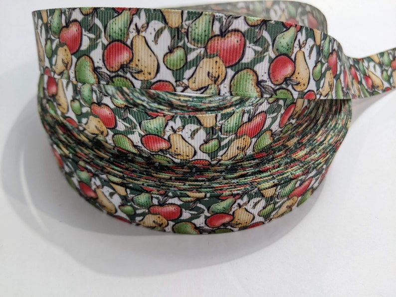 Fruit Apples and Pears 7/8 inch Wide #11287 3 Yards of Ribbon