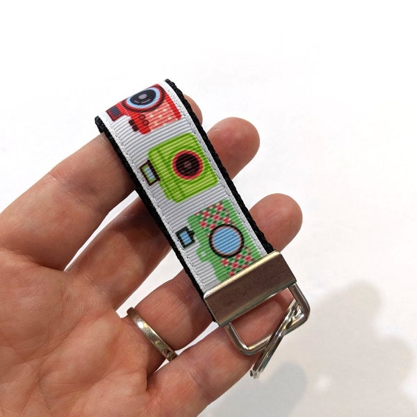 Keychain Multi Colored Photography Cameras Mini Keychain Finger Fob Key Chain 1" Wide