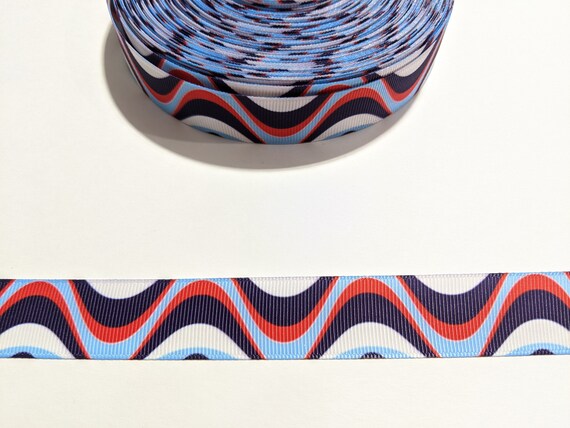 7/8" Retro Wavy Lines Grosgrain Ribbon - 3 Yards - 1970s Style Red White and Blue Patterned Trim for Hair Bows, Sewing, and Crafts