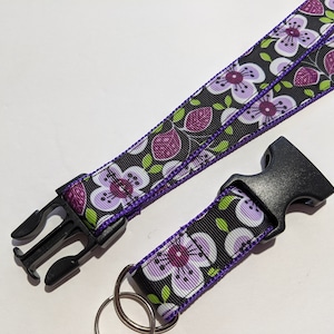Purple Flowers Lanyard: Detachable Keychain, Breakaway Safety Buckle, 1&quot; Wide