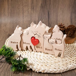 Wooden Cat Family Puzzle of 2-7, Animal Family Decor, New Mom Gift, Wedding Anniversary Gift, Family Keepsake Gift, Mother&#39;s Day Gift