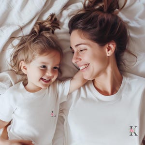 Personalisierbares Baby-T-Shirt – Partnerlook mit Mama, Mama und Mini, Matching Mutter Tochter Outfits, Boho, Family-Outfit Partnerlook Kind