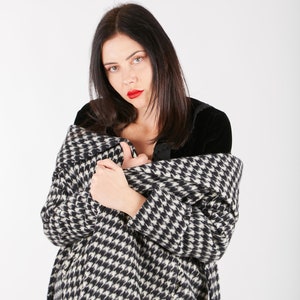 Black and White Women Cashmere Coat, Long Women Italian Wool Coat with Belt Oversize Long Winter Coat Long Cashmere Wool Coat Checkered Coat