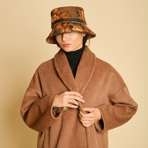 Brown Short Cashmere Coat, Women's Autumn Winter Jacket, Oversized Wool Peacoat, Elegant Minimalist Fall Fashion, Chic Camel Outerwear
