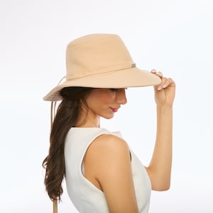 Beige Sun Hat, Wide Brim Fedora, Sun Protection, Summer Hat, Beach Hat, Garden Hat, Travel Hat, Safari Hat, Adjustable Women Tan Sun Hat