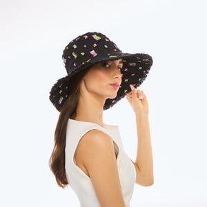Black Summer Sun Hat, Wide Brim Bucket Hat, Frayed Edge, Travel Festival Hat, 90s Style, Retro, Rave Hat, Abstract Print, Edgy, Fedora, Boho