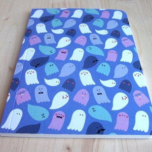 Carnet de notes, fantômes, kawaii, A6, halloween, magie, illustration, petit cadeau, cadeau pas cher, anniversaire, noël, école, saison image 5