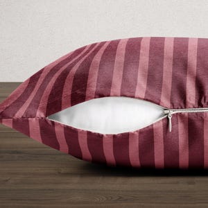 Burgundy Raspberry Striped Pillow Cover Retro Stripe Throw Pillowcase Dusty Rose Cushion Cover Modern Square Decorative Pillowcase
