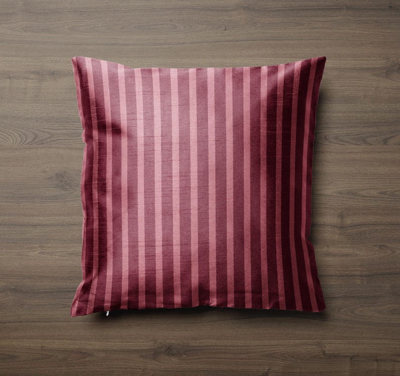 Burgundy Raspberry Striped Pillow Cover Retro Stripe Throw Pillowcase Dusty Rose Cushion Cover Modern Square Decorative Pillowcase