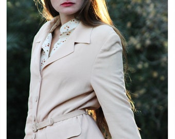 Paco Rabanne Boutique 1990s Blush Belted Blazer Covered Buttons Made in Italy