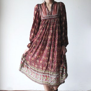Vintage Phool Indian Silk Maxi Dress — 70s Hand Blocked Floral Print — Poet Sleeves — Plunge Neckline — Made in India