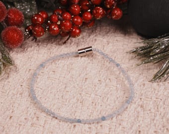 Aquamarine Beaded Bracelet: Minimalist March Birthstone Jewelry