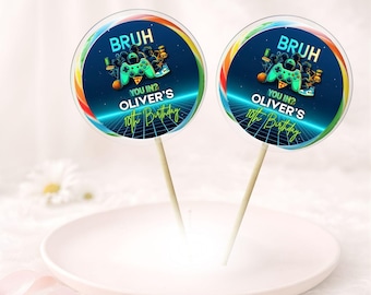 ゲーミングバースデーロリポップ | ゲーマーバースデーパーティーの記念品テンプレート | お菓子ラベル ネオンビデオゲームパーティーピンタブル | 編集可能なCanvaゲーマー