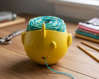 Fish Yarn Bowl for Crochet and Knitting, Animal Yarn Holder, 3D Printed Yarn Organizer for Desk or Couch