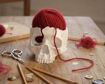 Skull Yarn Bowl for Crocheting and Knitting, Tangle Free Gothic Yarn Holder