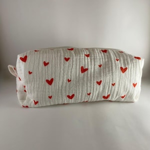 Handgemachte rote Herz Make-up-Tasche mit abwischbaren Futter, Reisekosmetiktasche, Kulturbeutel, Make-up-Tasche mit Reißverschluss, Organizer Tasche, Kulturtasche
