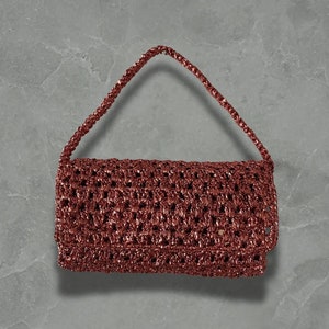 Bolso de mano de rafia tejido a mano – Clutch metalizado en oro rosa – Elegante bolso de crochet – Bolso de noche hecho a mano – Regalo único para ella