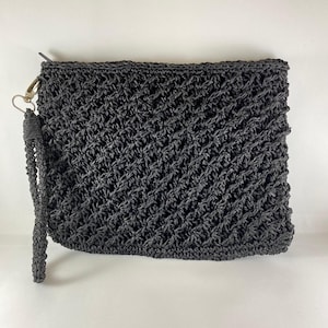 Handmade Black Crochet Clutch Purse with Wristlet Strap, Stylish and Versatile Women&#39;s Evening Bag, Gift for Her, Boho Accessories
