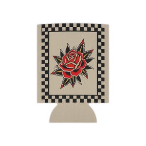 Funda para lata de cerveza con diseño de rosa a cuadros / Funda para lata con diseño de tatuaje flash Regalo para amantes de los tatuajes imagen 2