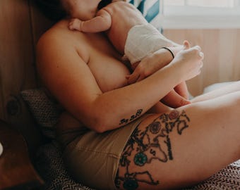 El cuarto trimestre: 10 fotos de stock de recién nacidos para doulas y profesionales del posparto