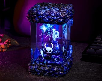 Hollow Knight Resin Lamp: Terrarium Night Light Diorama