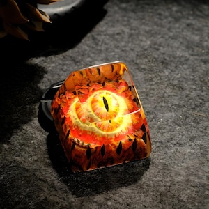 Custom Artisan Keycap Custom Keycaps Resin Handmade Gift Keycaps Anime Resin Keycaps for Mechanical Gaming Keyboard
