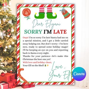 Pode incluir: Uma carta com tema natalino com uma borda listrada em vermelho e branco. O texto diz "Caro Eliyani, Desculpe o atraso" com uma mensagem de um elfo. Elementos decorativos: sapatos de elfo, um sino e um enfeite de Natal.