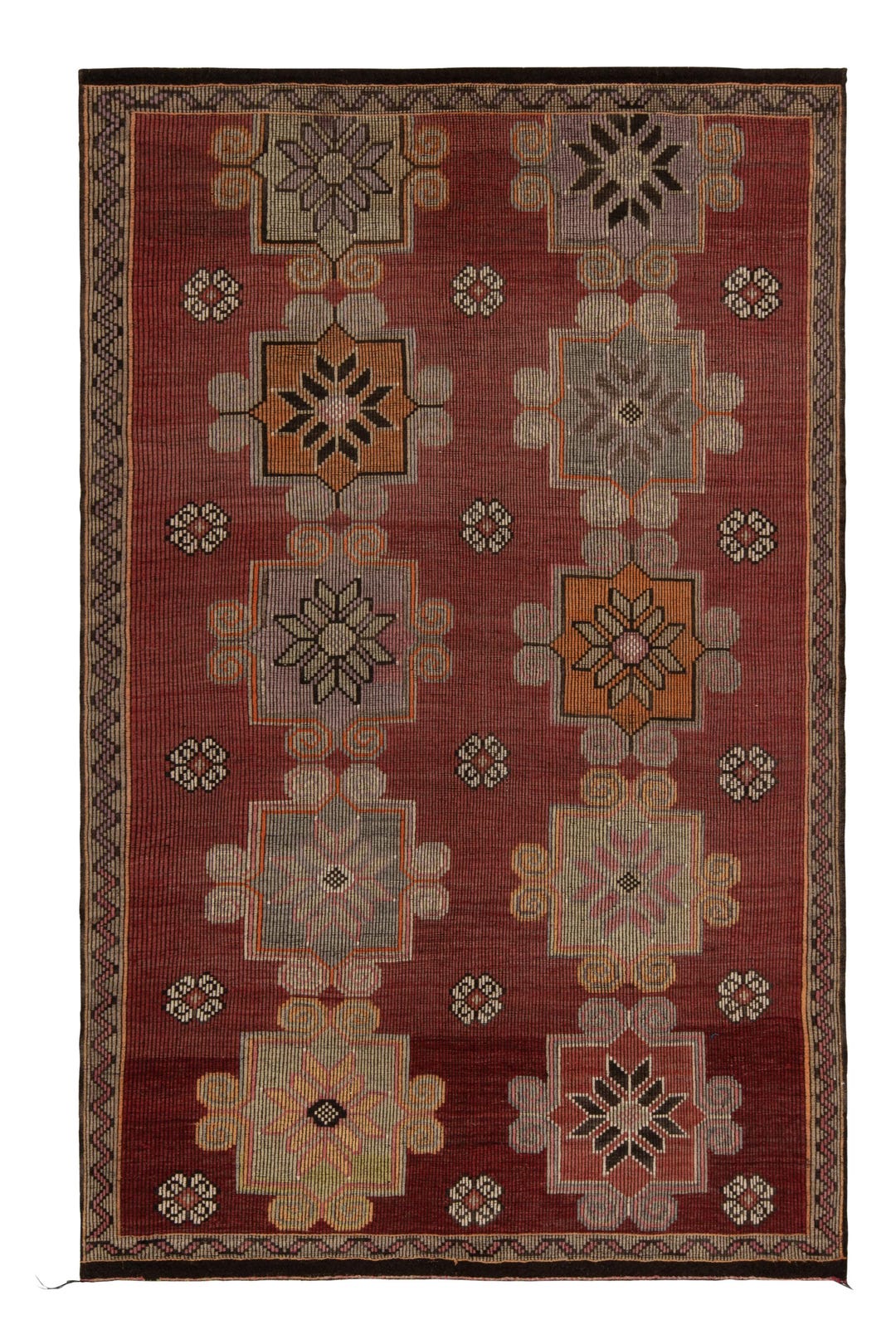 Rug & Kilimの赤と茶色のトライバル幾何学花柄ヴィンテージキリムラグ