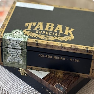 Set of 2 Empty Wooden Cigar Boxes