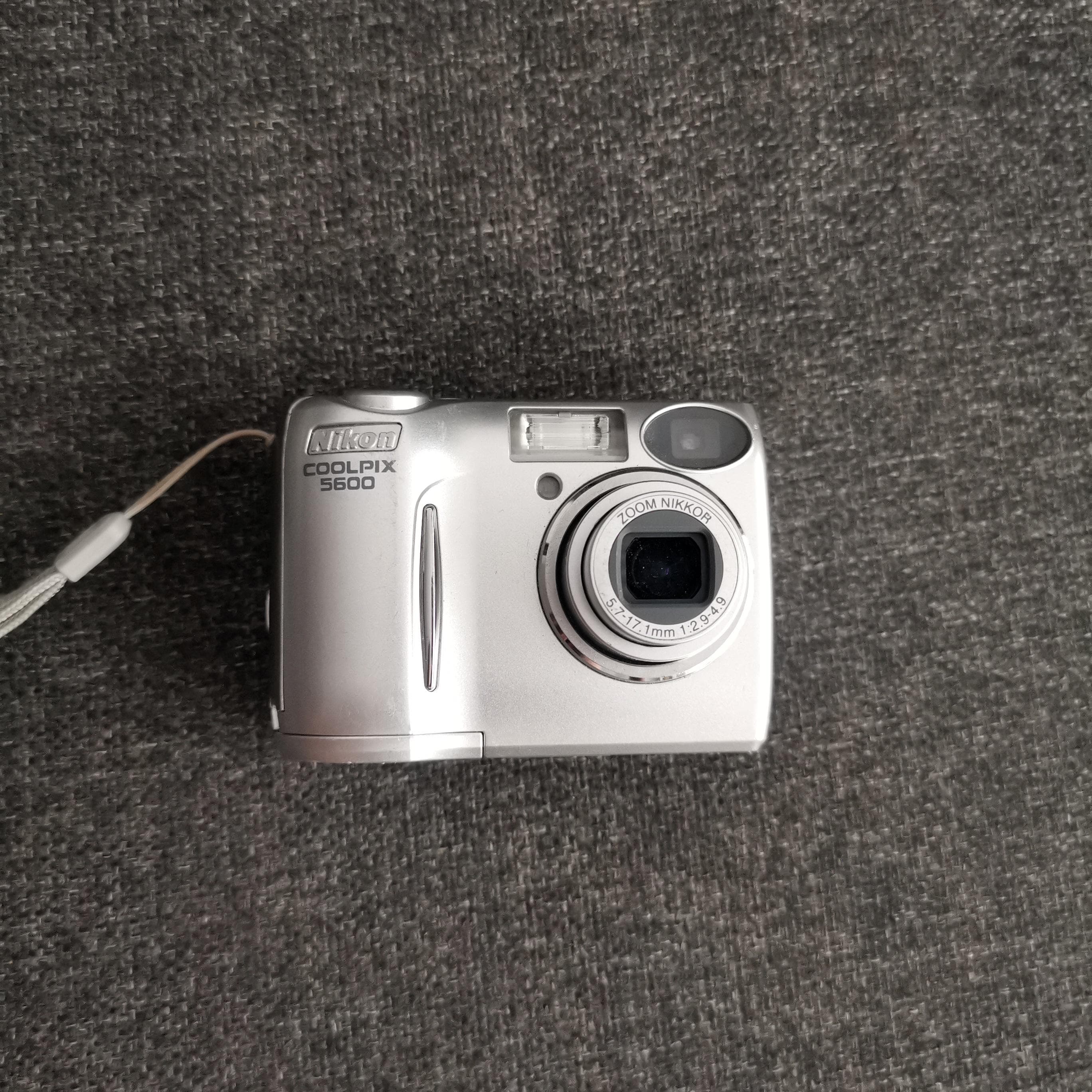 Nikon Coolpix 5600 - Etsy