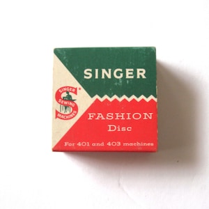 Singer Fashion Disc No. 12 in Original Box - Domino Disc No. 174534 - Singer Fashion Disc For 401/403 Machines - Free Shipping