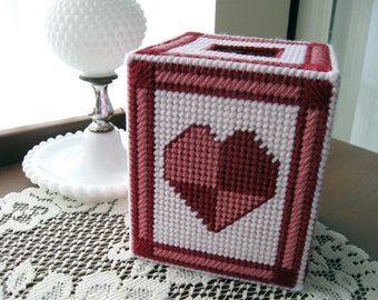 Plastic Canvas Hearts Tissue Box Cover, Needlepoint Hearts Tissue Box Cover, Handcrafted Hearts Tissue Box Cover, Free Shipping