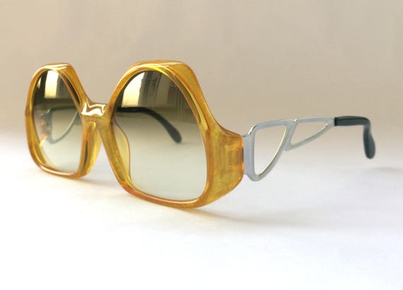 golden sun glasses