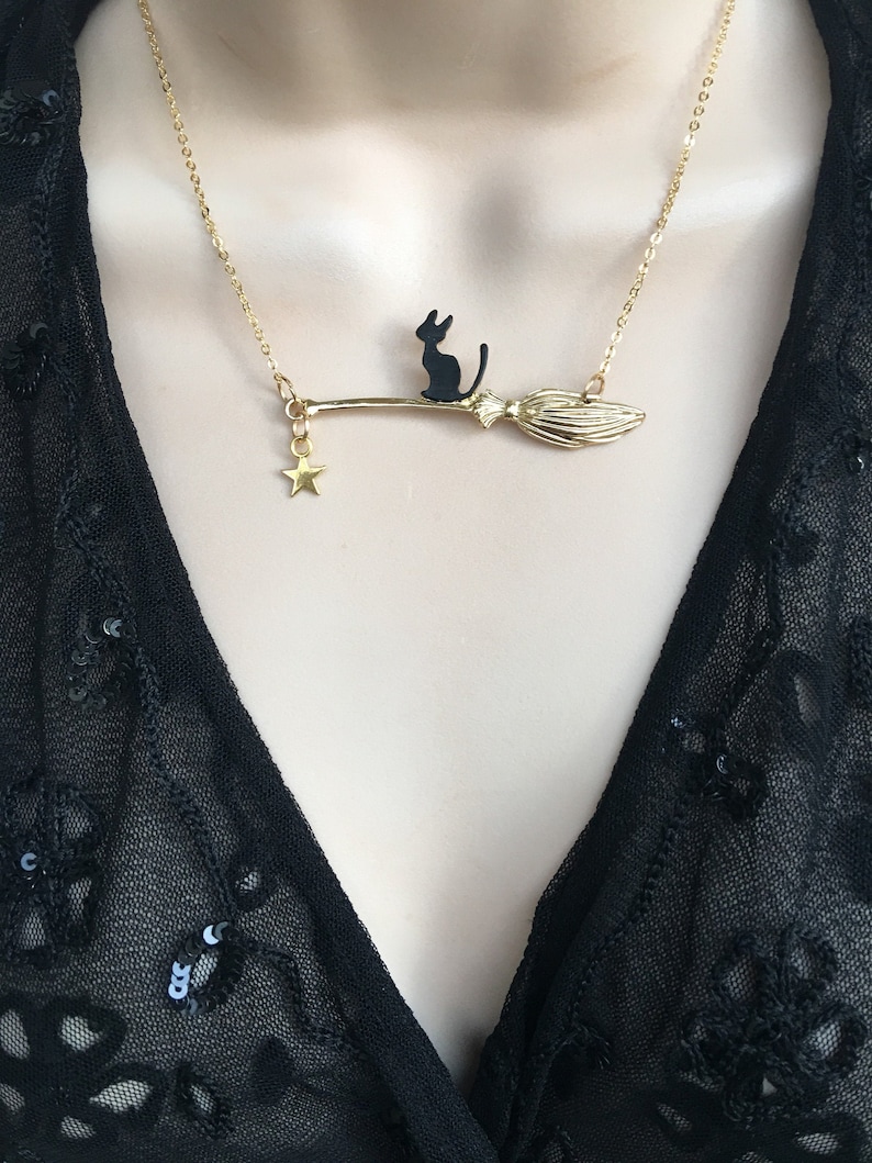 Black Cat Necklace - Black Cat Pendant- Cat Lovers Necklace -Halloween Necklace - Cat Jewelry 