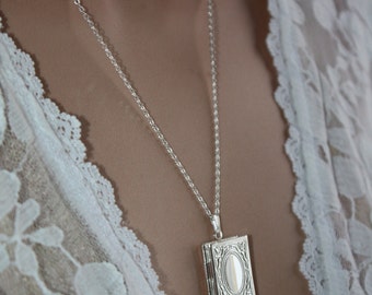 Collier médaillon livre en argent, collier médaillon livre photo en argent, collier livre de bibliothèque, collier médaillon écrivain, cadeau pour liseuse